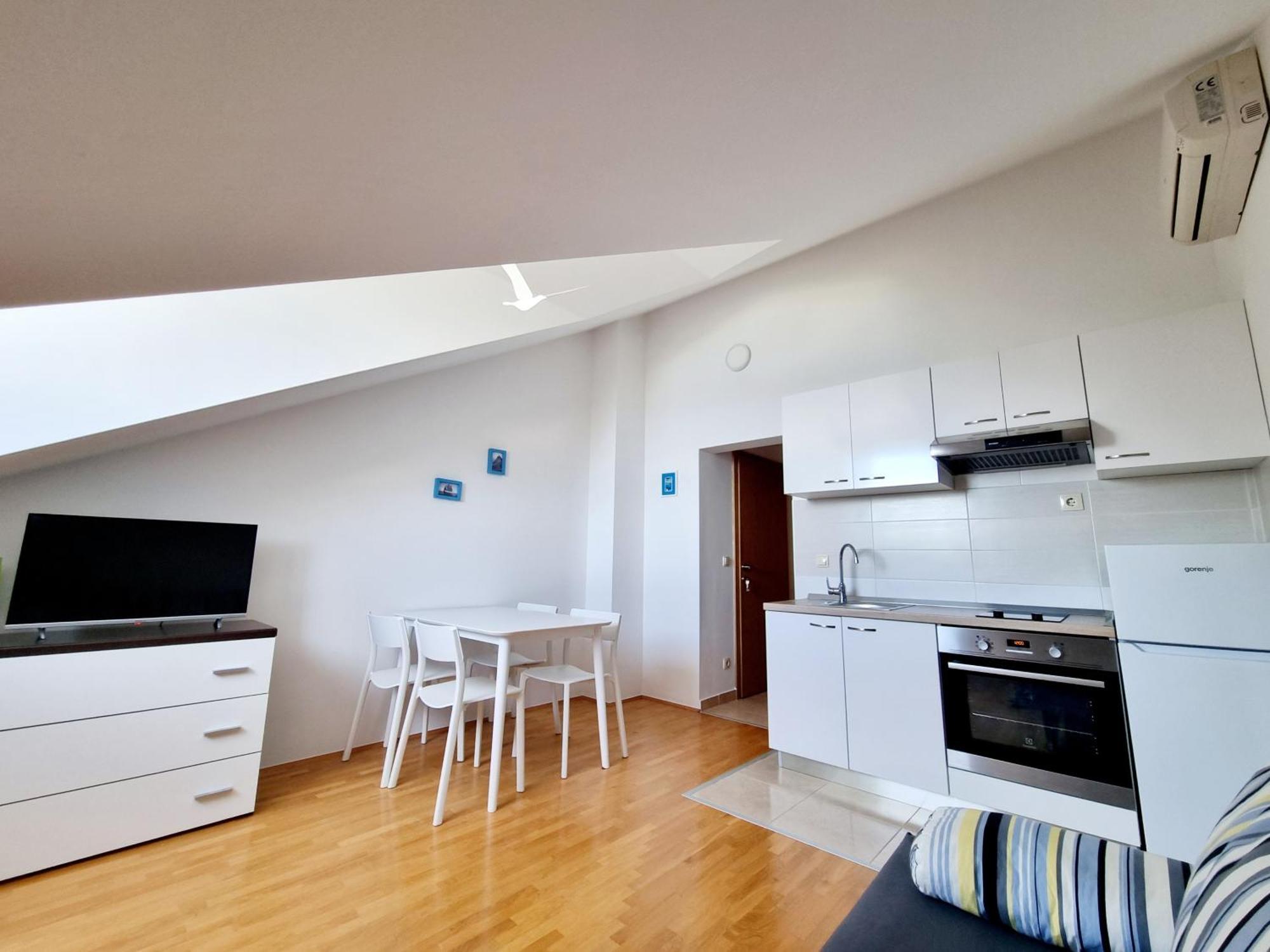 Apartments Iskra Duće Eksteriør bilde