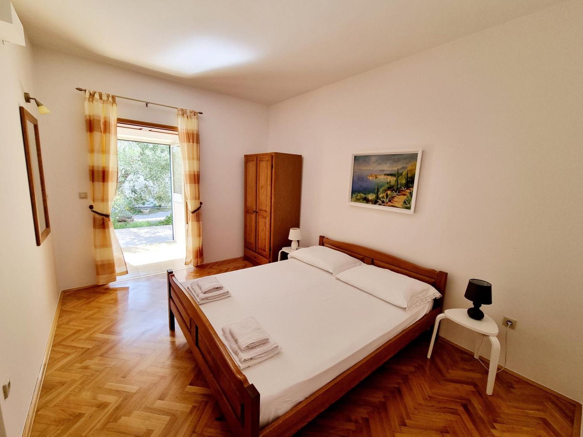 Apartments Iskra Duće Eksteriør bilde